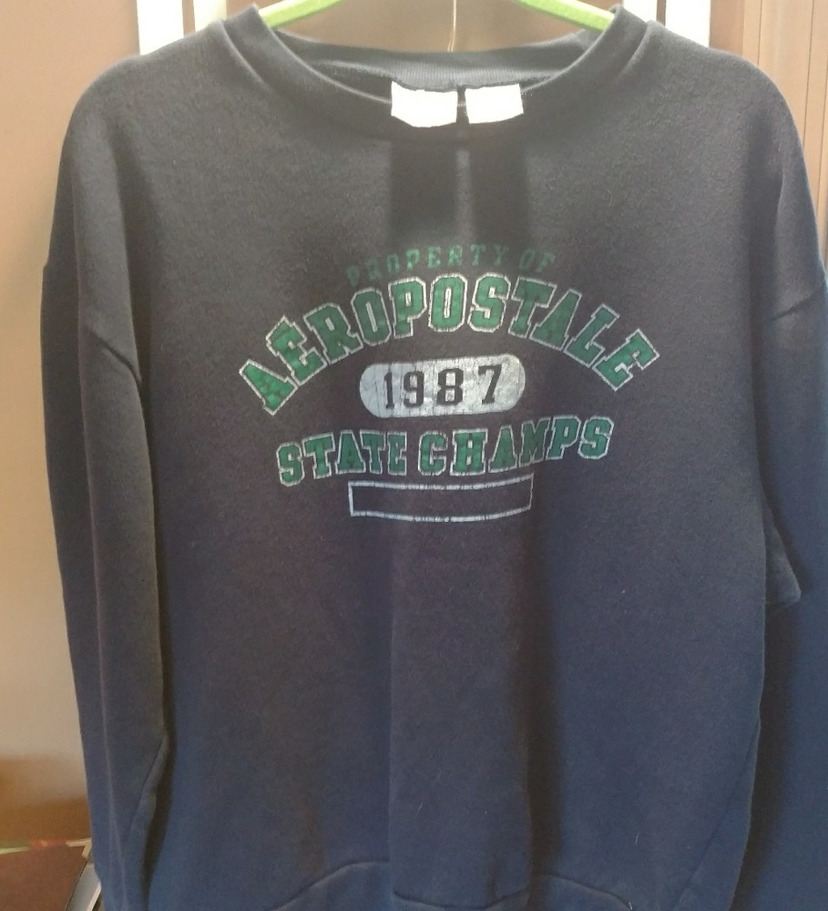 Sweatshirt